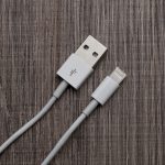 Cabo de Dados Lightning